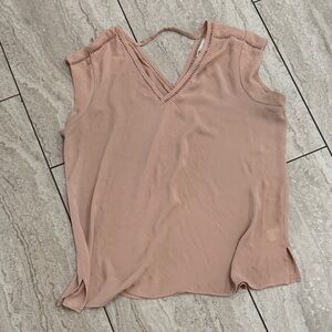 DR2 Blush Pink V-Neck Sleeveless Blouse